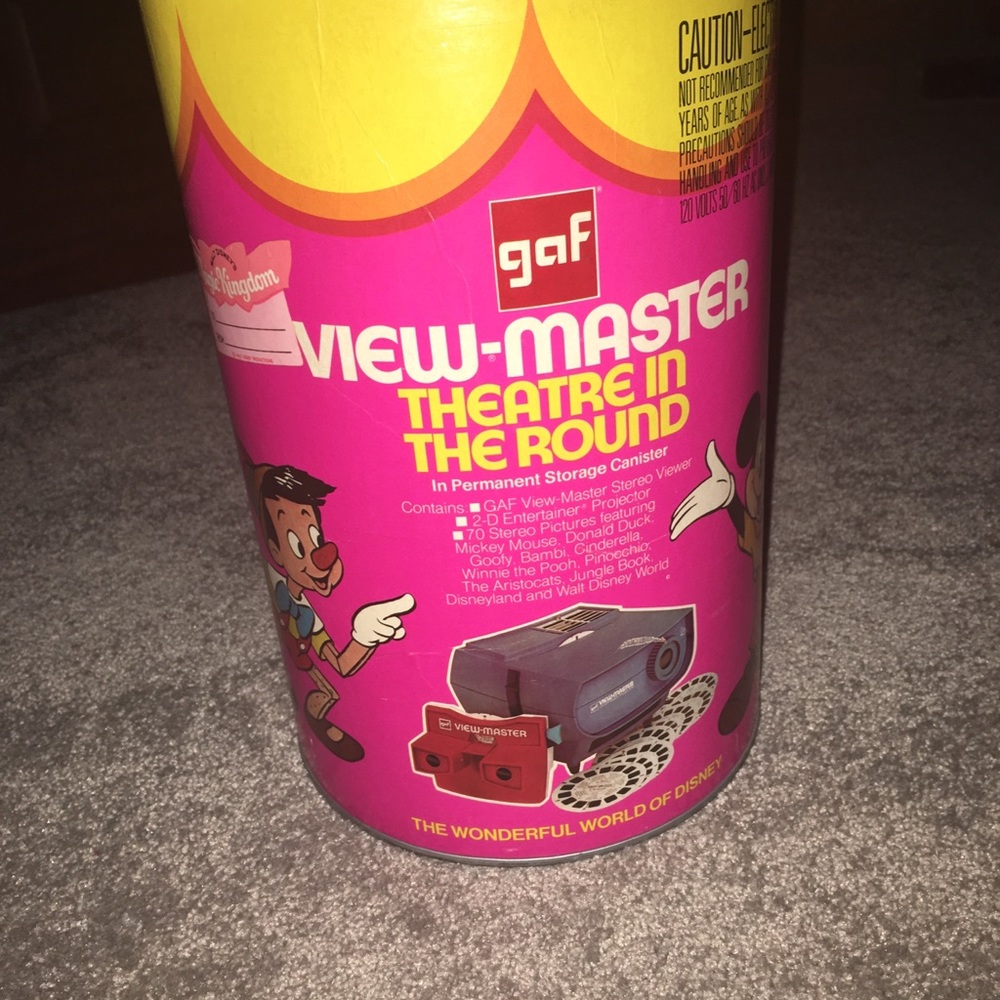 View master theater in the round set